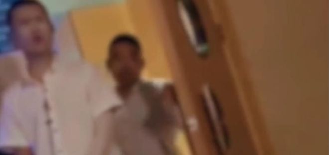 审判未遂女方拿一万已谅解二审求无罪冰球突破游戏网站男子足浴店被告：一(图12)