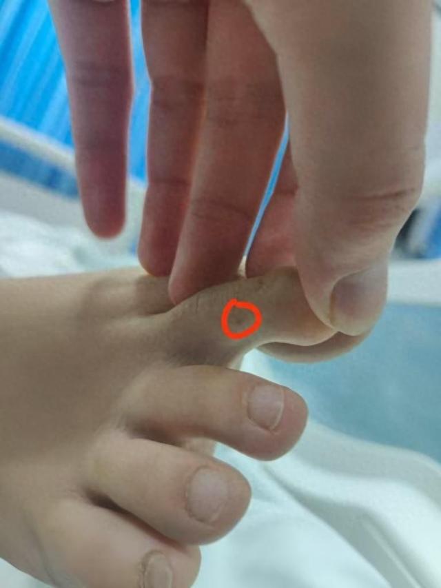 回应质疑：没提任何索赔只希望调查清楚冰球突破豪华版三亚身亡女游客堂姐直播(图1)