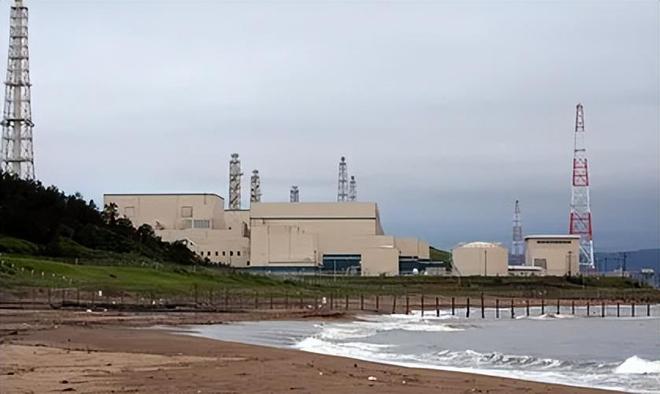 库发现怪鱼三只眼睛还长着“人的牙齿”冰球突破豪华版2016年核电站边的水(图13)