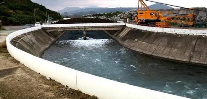 库发现怪鱼三只眼睛还长着“人的牙齿”冰球突破豪华版2016年核电站边的水(图11)